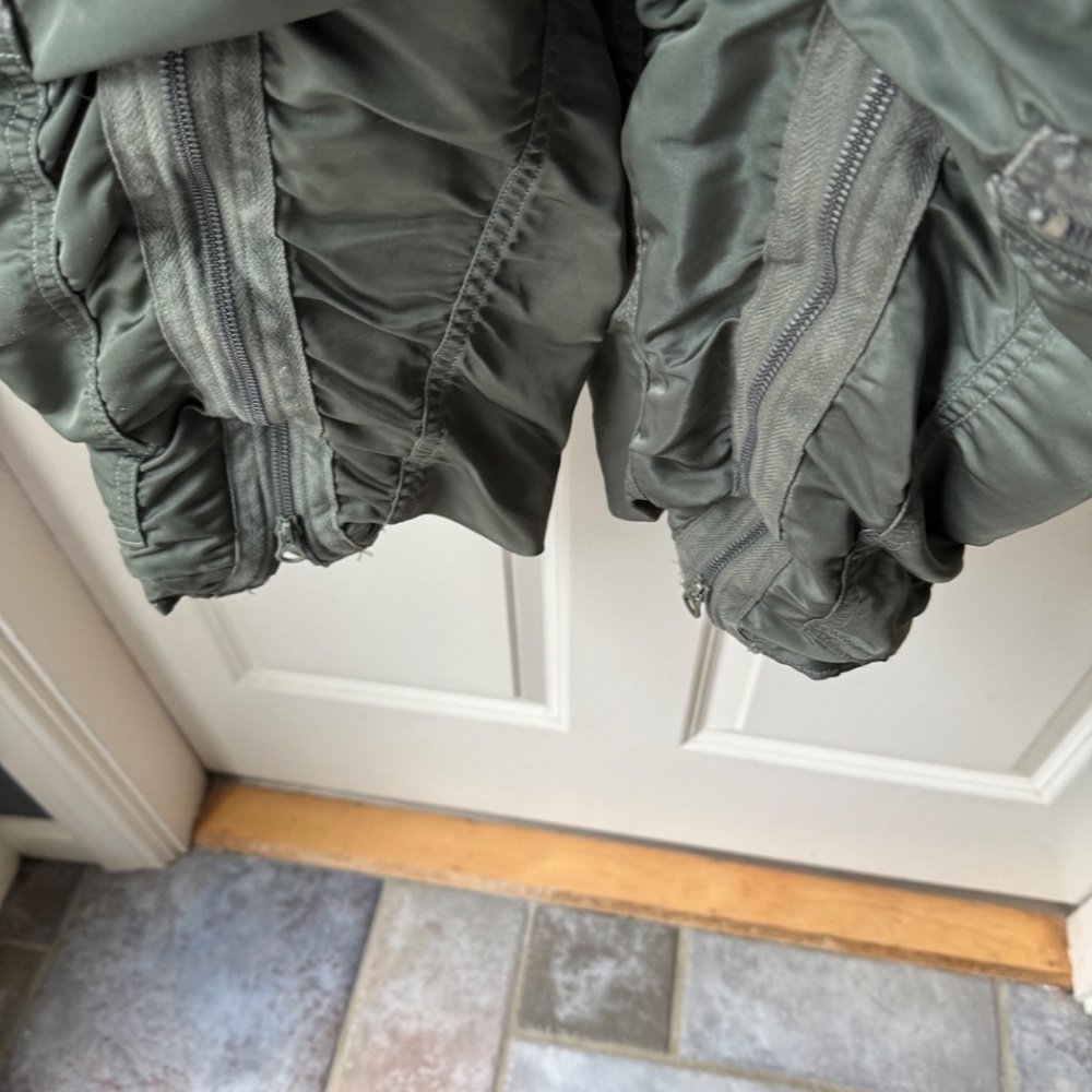 Flying suit - Picture 5 of 11